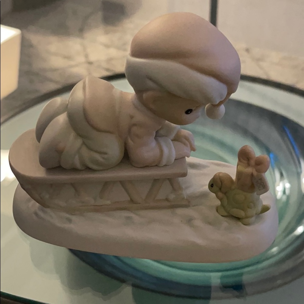 Precious Moments Figurine